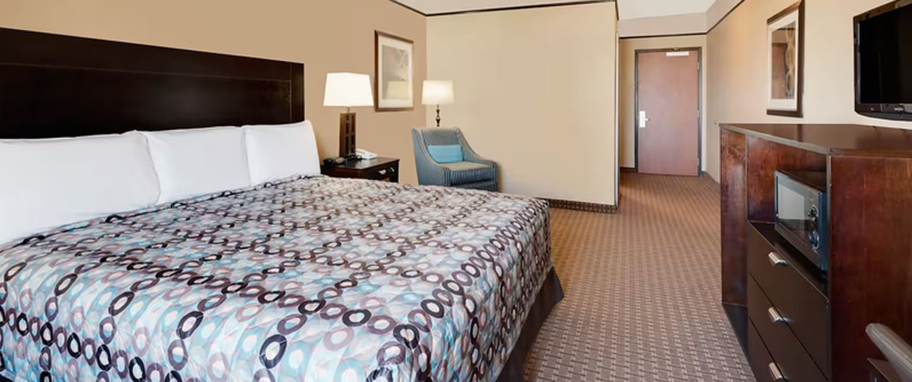 Standard Kingbed Room Standard Kingbed Room